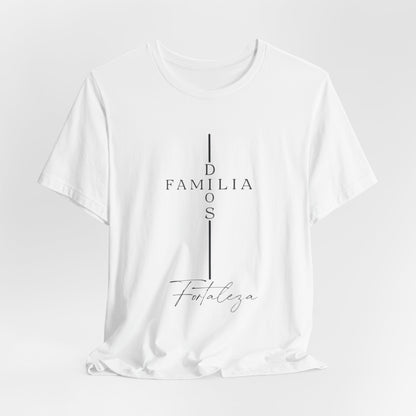 Camiseta Unisex “Dios, Familia, Fortaleza” – Mensaje Cristiano de Fe y Unidad