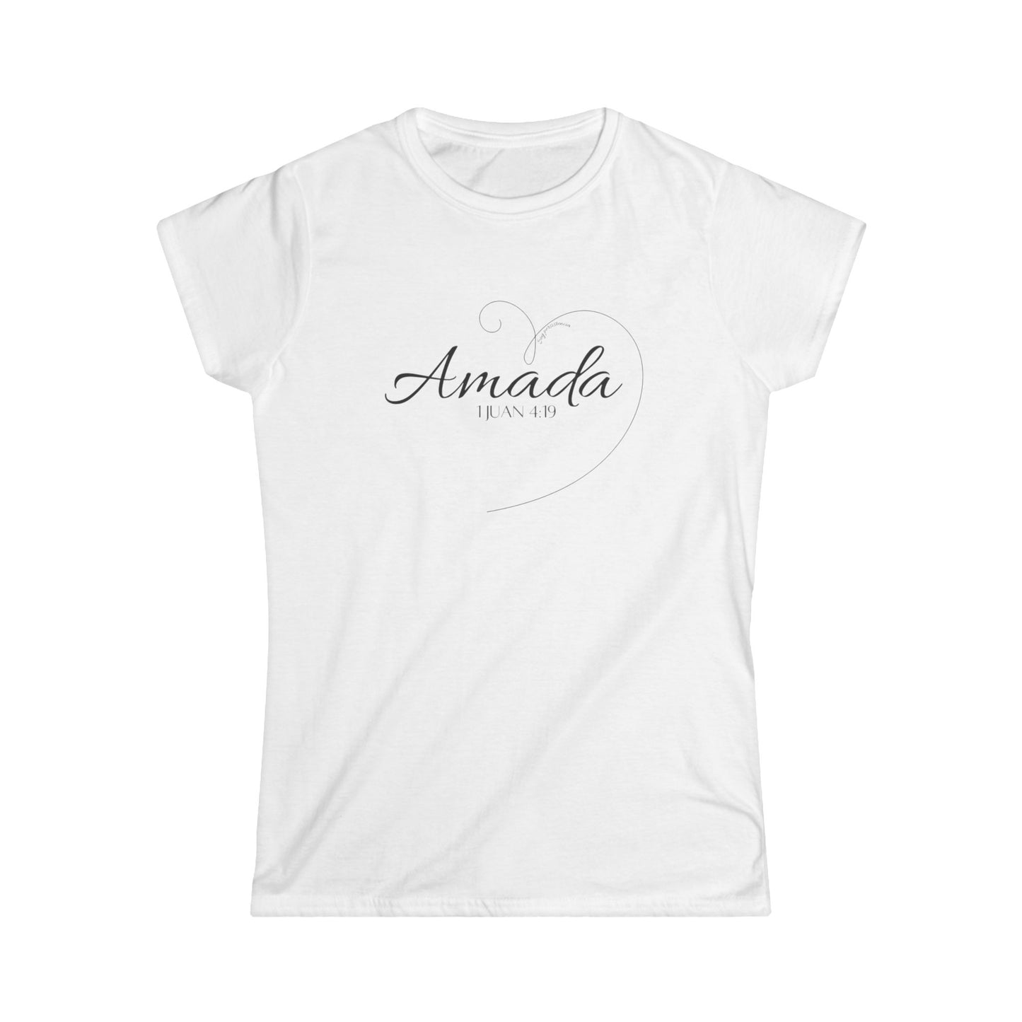 Camiseta Femenina Softstyle con Diseño “Amada”