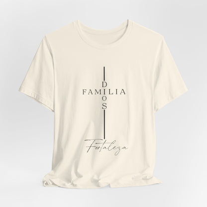 Camiseta Unisex “Dios, Familia, Fortaleza” – Mensaje Cristiano de Fe y Unidad