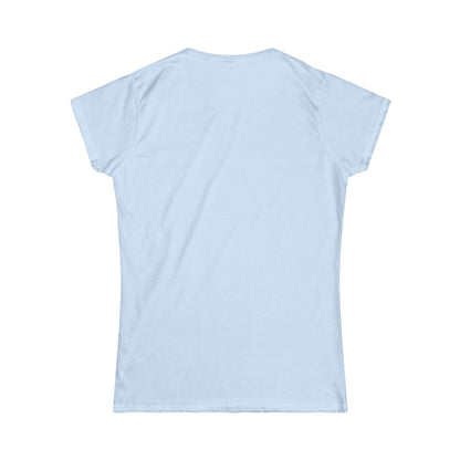 Camiseta Femenina Softstyle con Diseño “Amada”